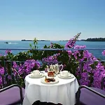 Monte Baldo E Acquarone Отель 4*