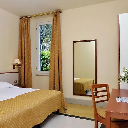 Monte Baldo E Acquarone Hotel 4*