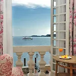 Monte Baldo E Acquarone Hotel 4*