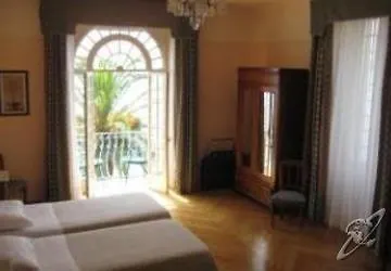 Monte Baldo E Acquarone מלון 4*