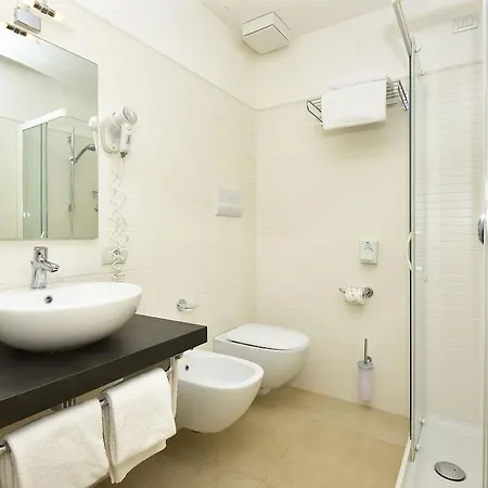 Hotel Monte Baldo E Acquarone Gardone Riviera