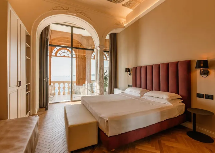 Hotel Monte Baldo E Acquarone 4*