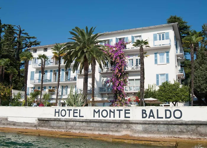 Hotel Monte Baldo E Acquarone 4*